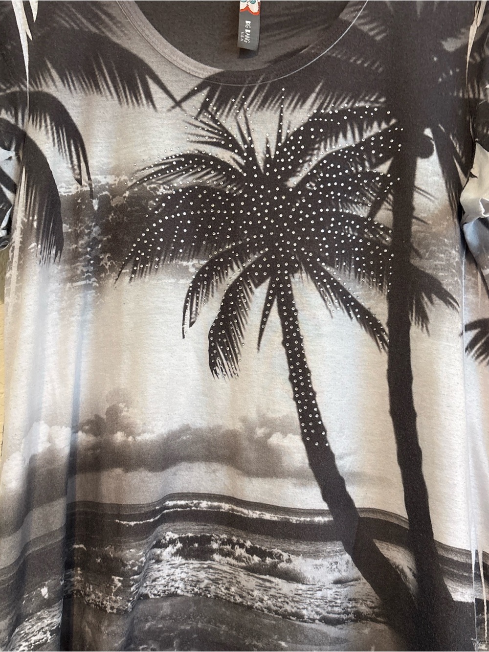 Y2K Tropical Rhinestone Palm Tree Top💕 - Picture 3 of 7